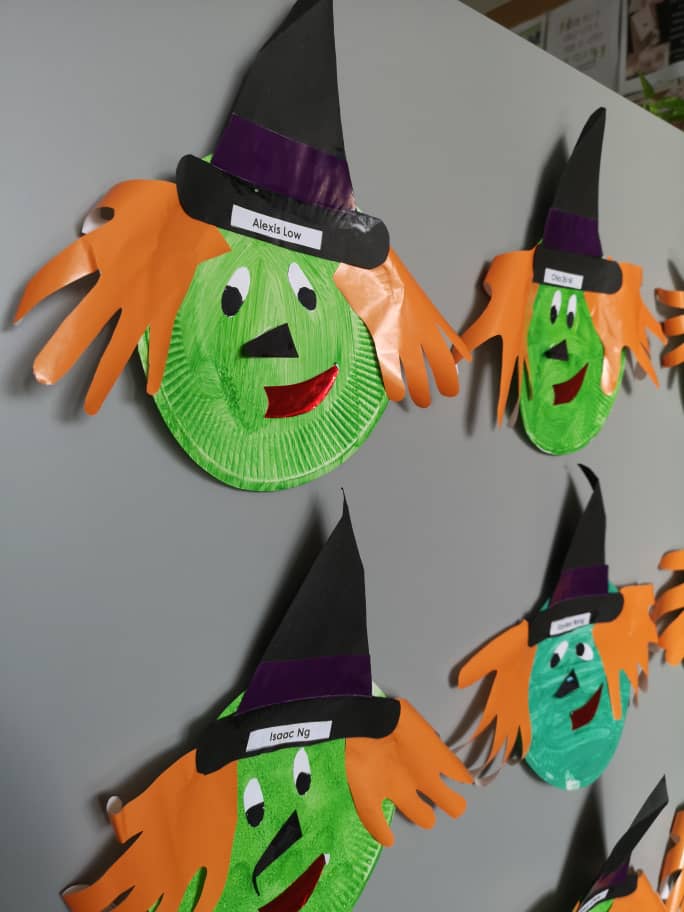 Montessori Kids Academy 2018 Halloween Craft