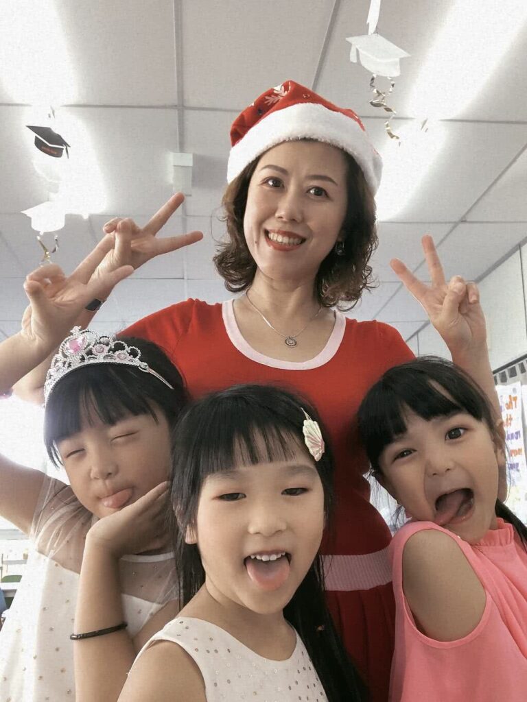 2019_Christmas_Party_3228