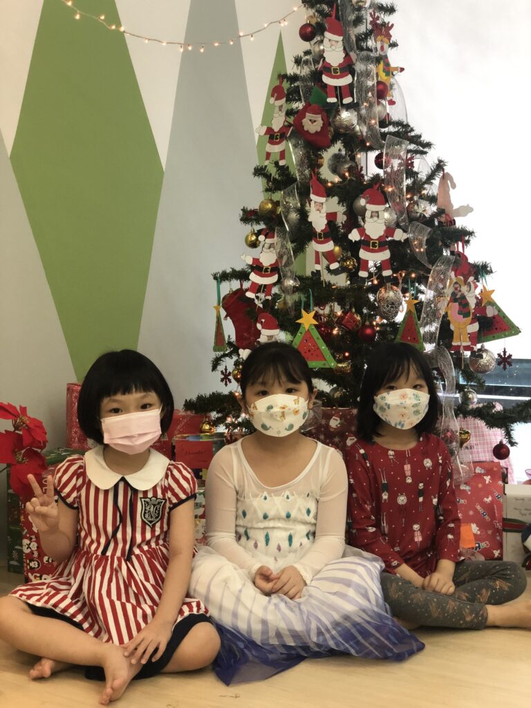 2021-Christmas-Party-1371