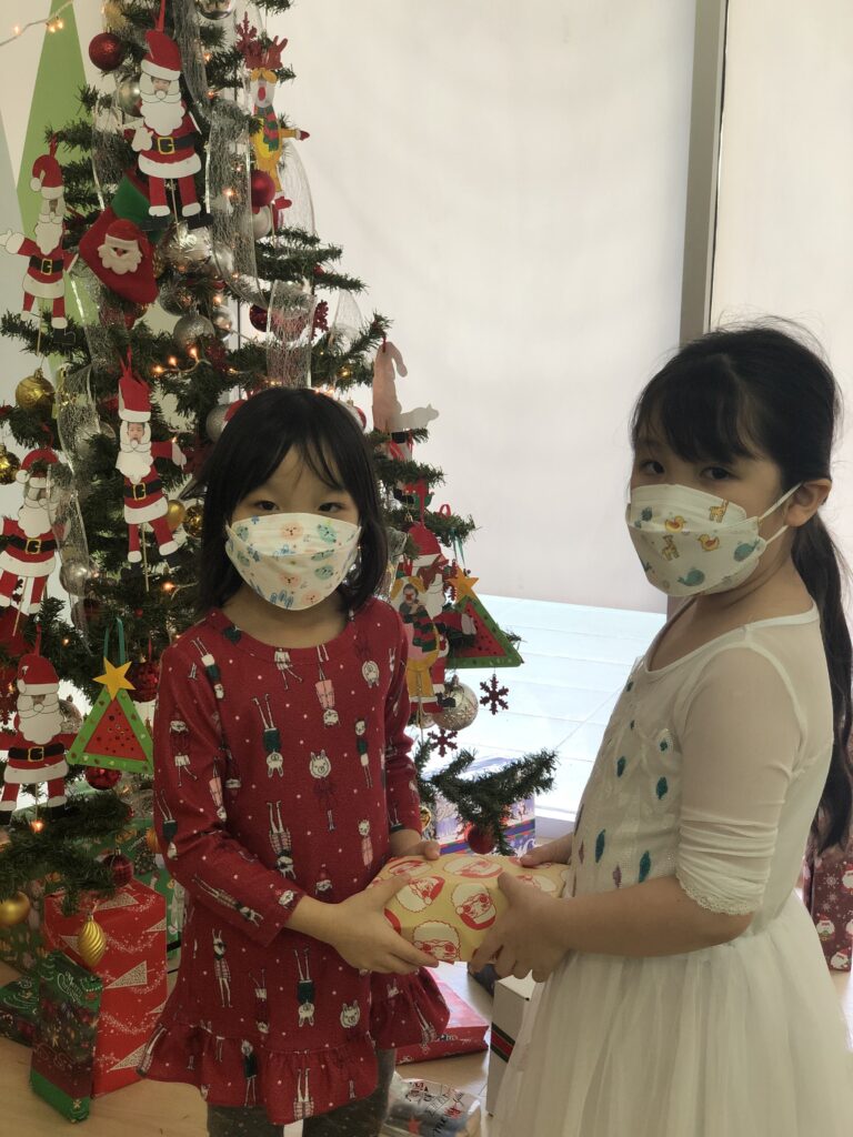2021-Christmas-Party-1461