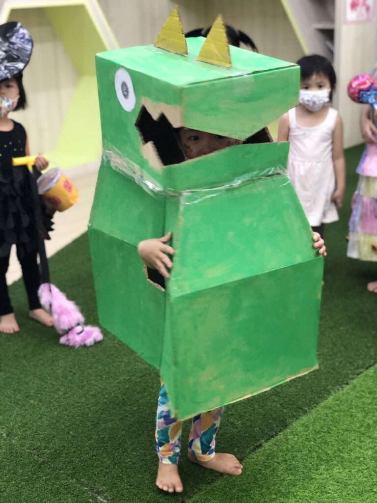 2022-halloween-8258