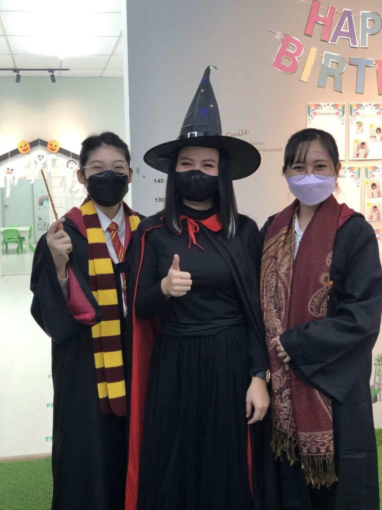 Montessori Kids Academy 2022 Halloween