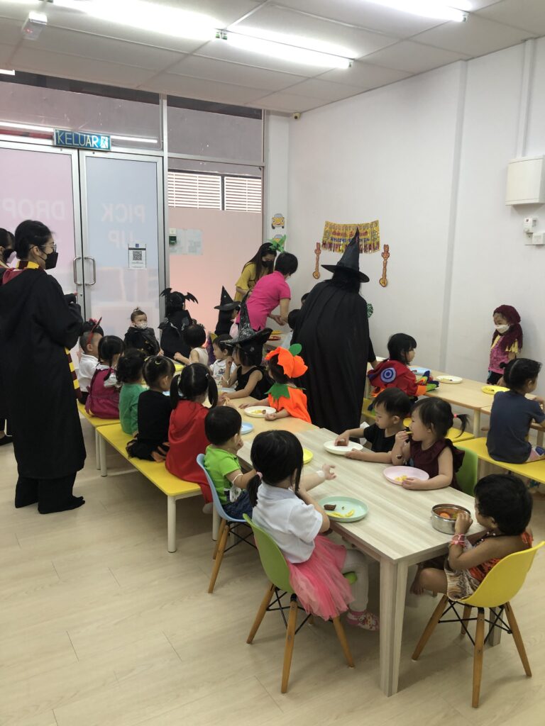 2022-halloween-8314